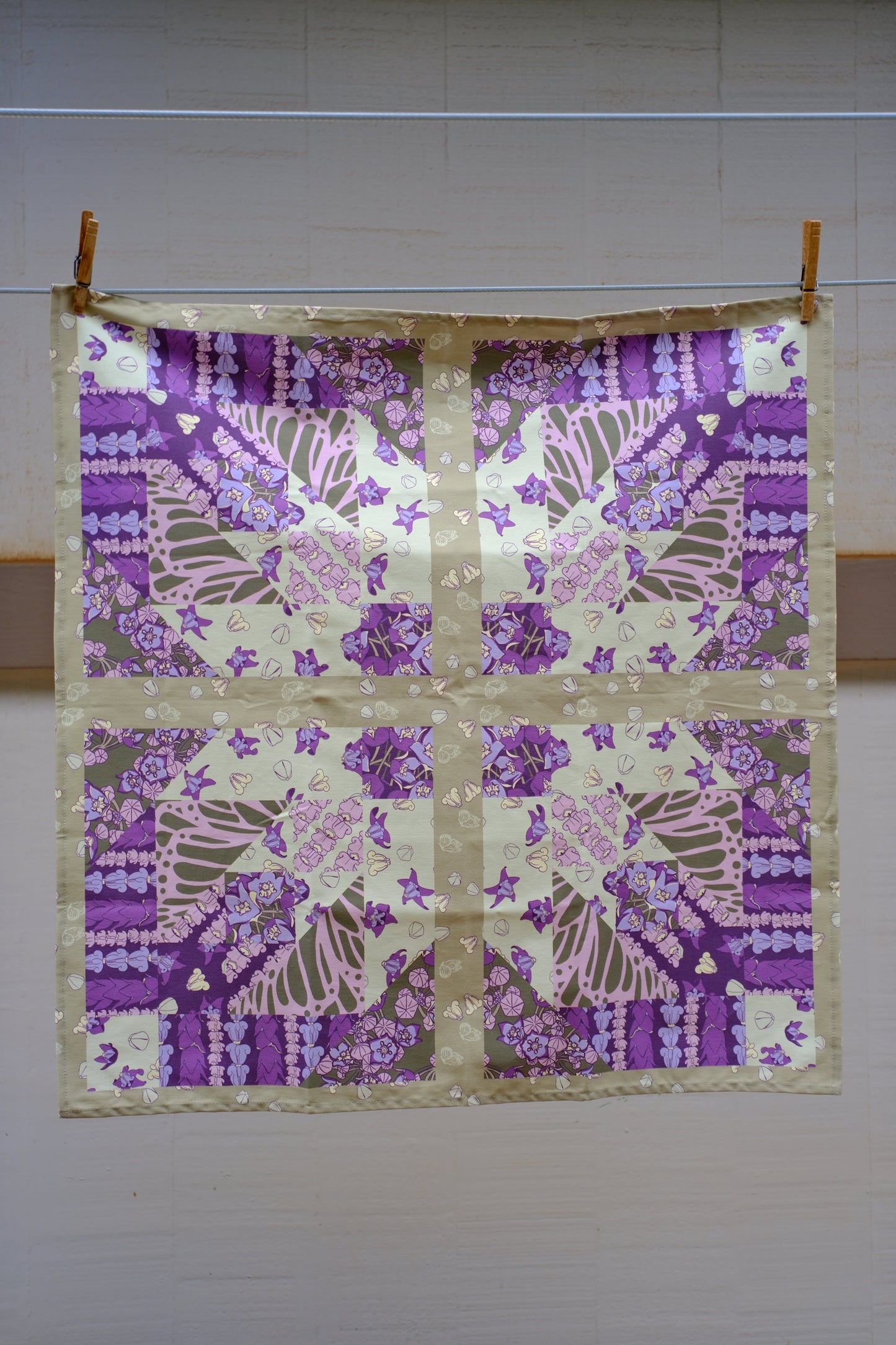 Cotton Towels: Crown Flower